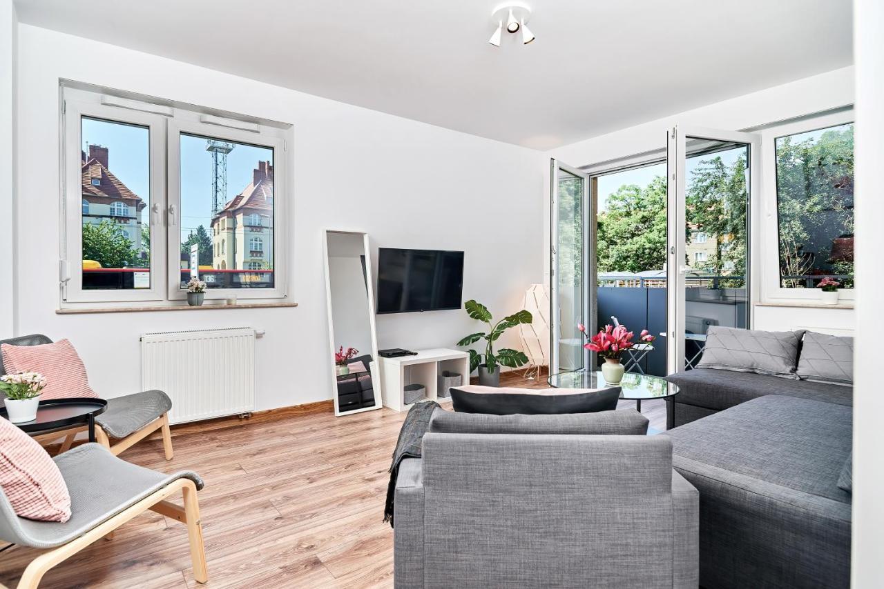 Modern Apartments Wrocław by Renters Zewnętrze zdjęcie