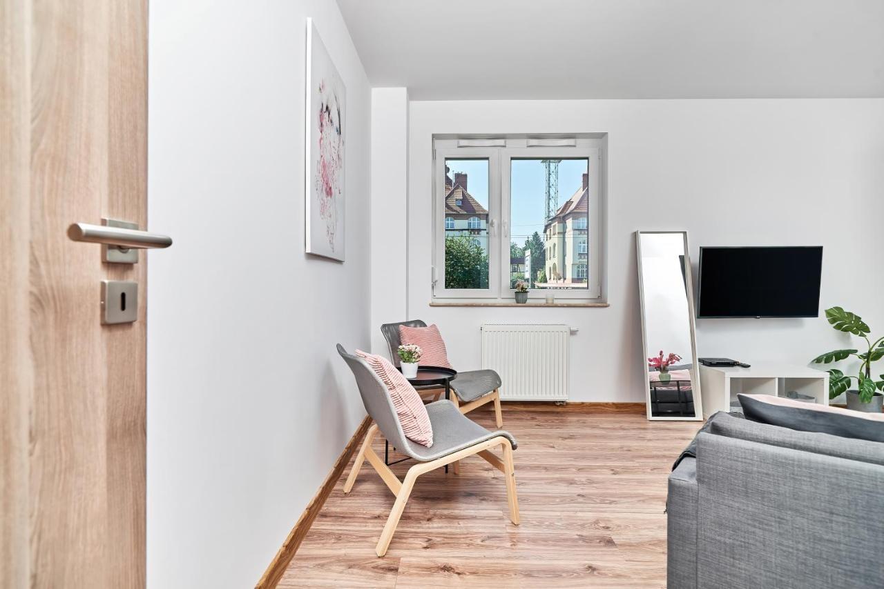 Modern Apartments Wrocław by Renters Zewnętrze zdjęcie