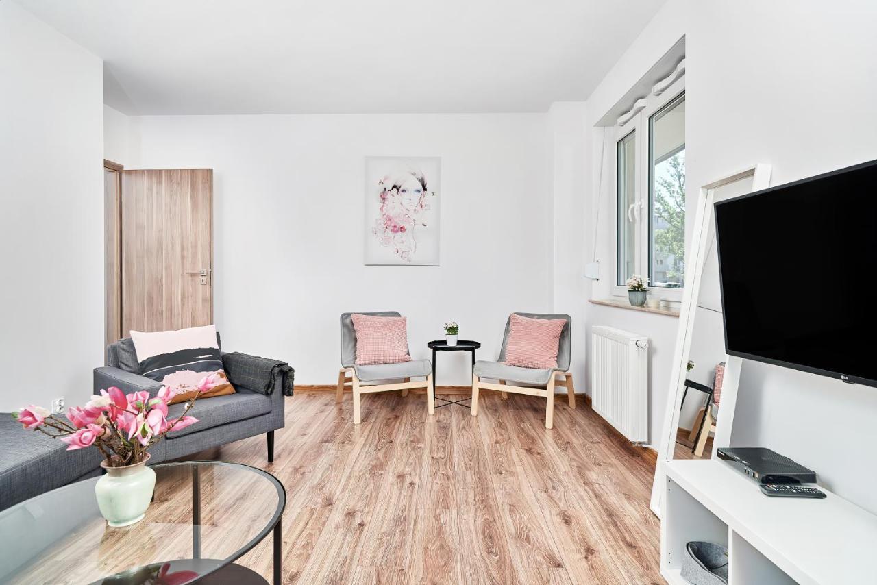 Modern Apartments Wrocław by Renters Zewnętrze zdjęcie